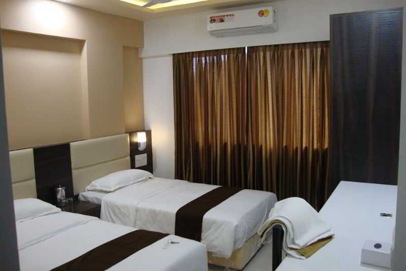 Fabexpress Plus Alfa Galaxy Mumbai Exterior photo
